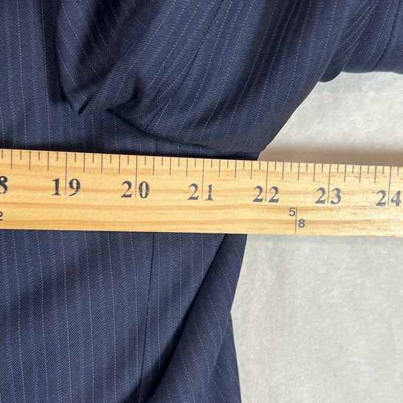 Ermenegildo Zegna 44R Lux Wool & Silk Blend Navy Pinstripe Suit - Picture 8 of 12